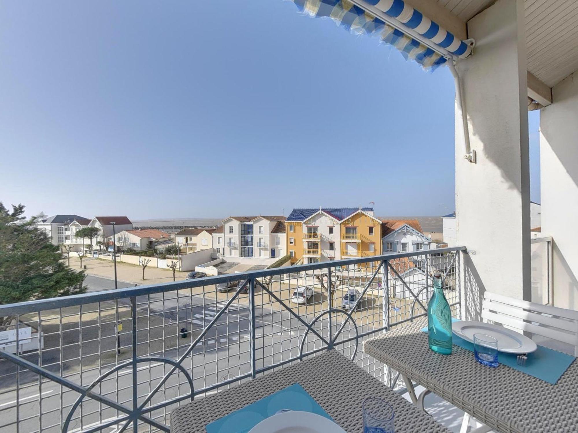 Duplex 3 Pieces A Deux Pas De La Plage Avec Parking - 4 Pers - Fr-1-706-16 Châtelaillon-Plage Eksteriør billede