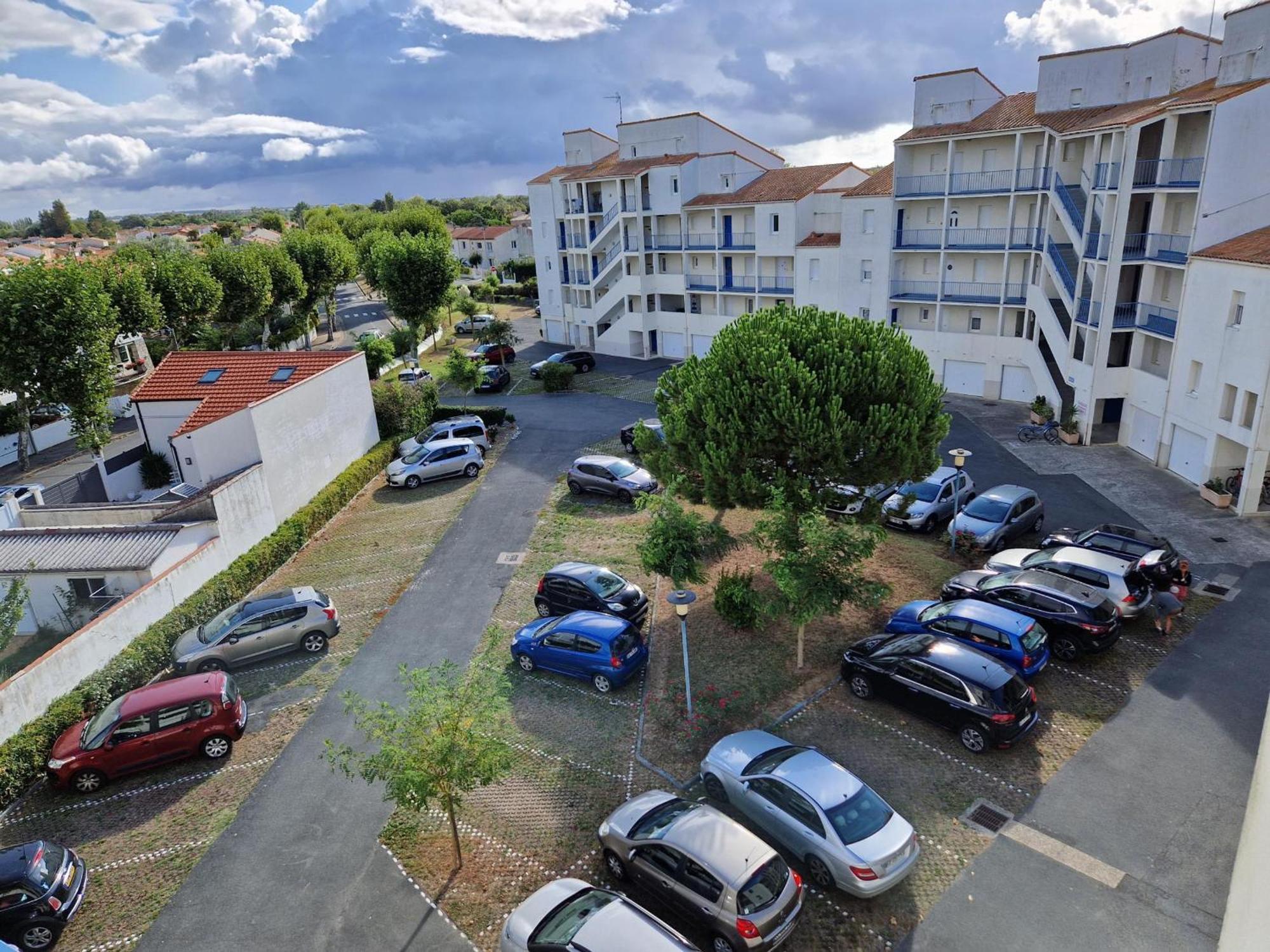 Duplex 3 Pieces A Deux Pas De La Plage Avec Parking - 4 Pers - Fr-1-706-16 Châtelaillon-Plage Eksteriør billede